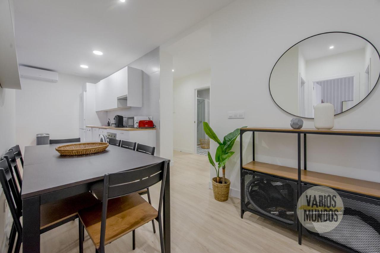 Spacious New Apartment Para 7 En La Plaza De Tirso De Molina マドリード エクステリア 写真